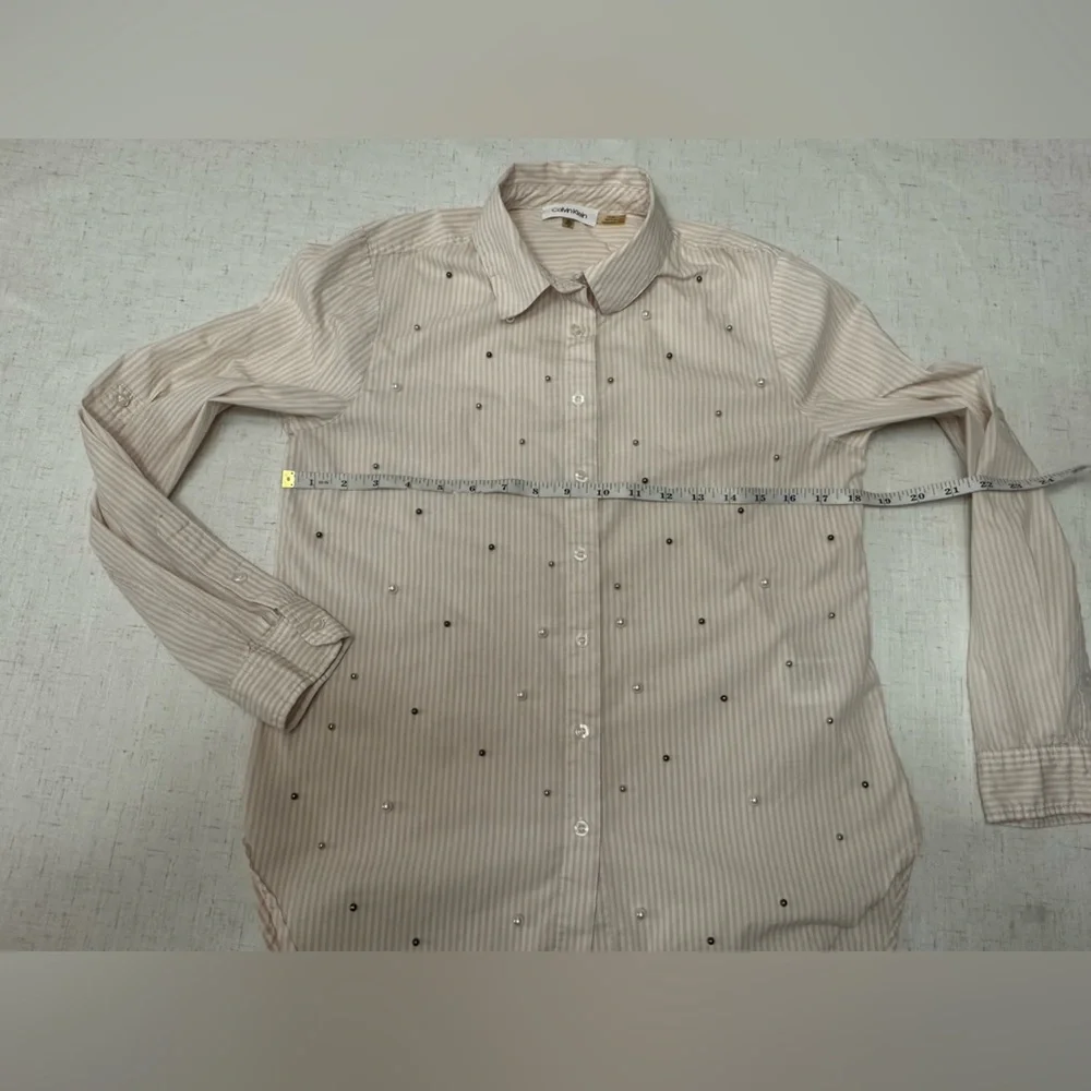 Calvin Klein Women's Button Down Shirt - Cream
